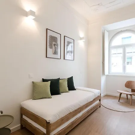 Gorgeous Refurbished Graca Lisboa