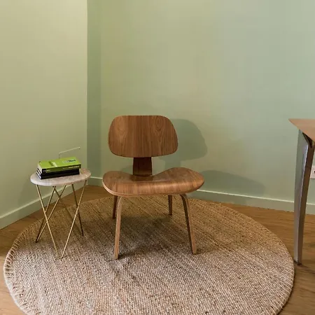 Gorgeous Refurbished Graca *