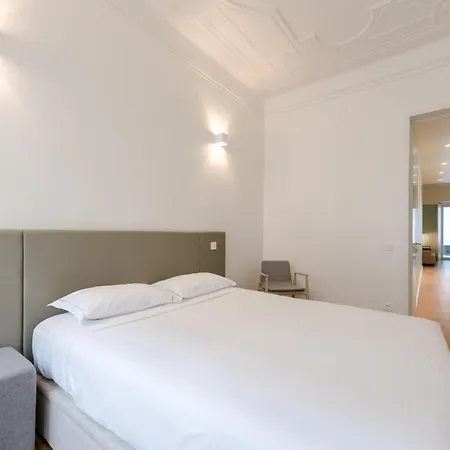 Διαμέρισμα Gorgeous Refurbished Graca *