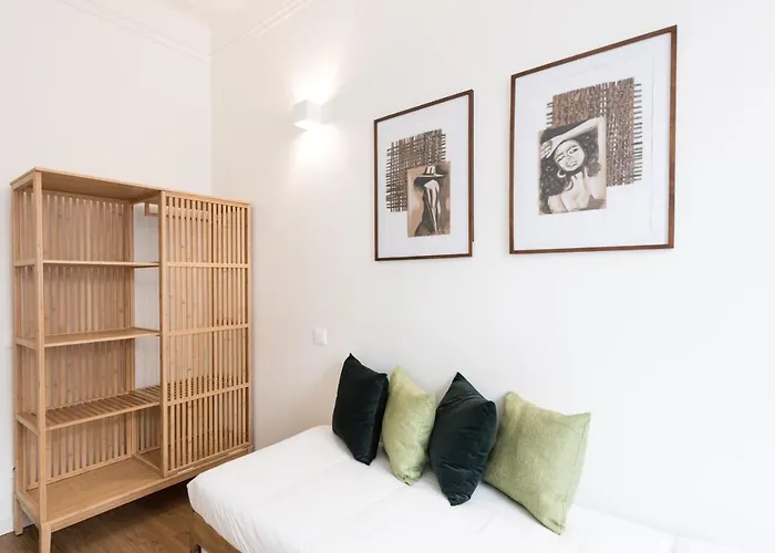 Gorgeous Refurbished Graca Lisboa